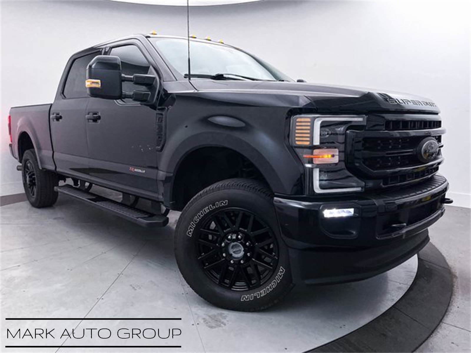 2021 Ford F-250SD Lariat
