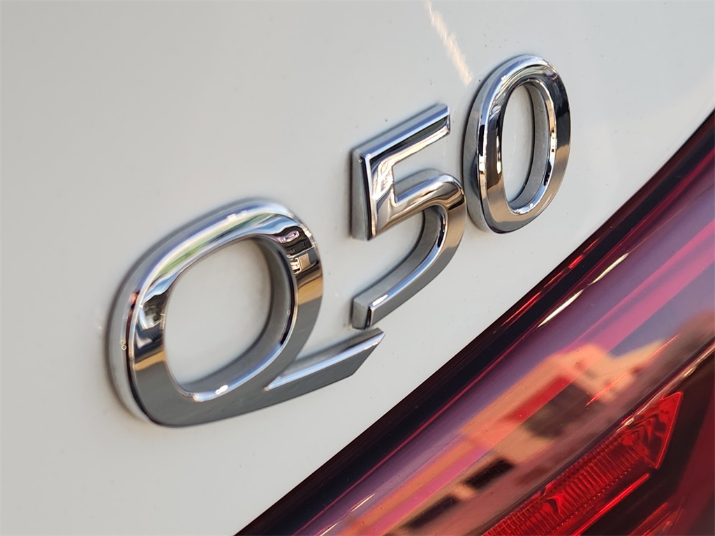 2020 INFINITI Q50 3.0t LUXE White at North Houston Mitsubishi