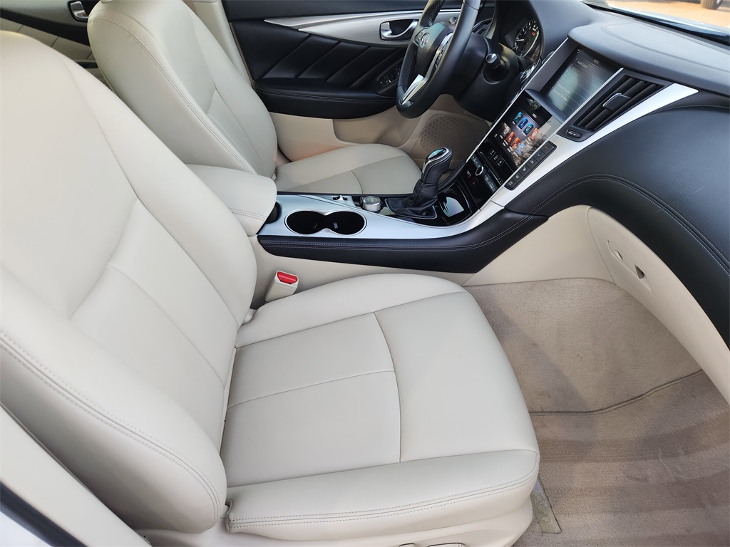 2020 INFINITI Q50 3.0t LUXE White at North Houston Mitsubishi