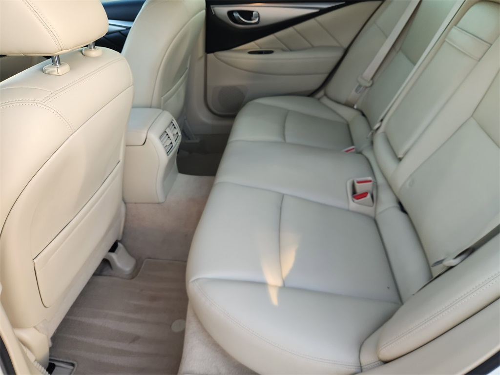 2020 INFINITI Q50 3.0t LUXE White at North Houston Mitsubishi