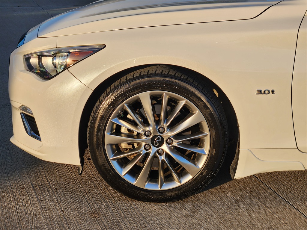 2020 INFINITI Q50 3.0t LUXE White at North Houston Mitsubishi