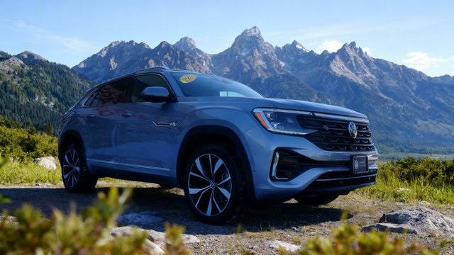 2025 Volkswagen Atlas Cross Sport SEL Premium R-Line 4Motion