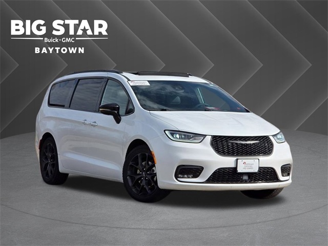 2024 Chrysler Pacifica Limited White at Martin Chrysler Dodge Jeep Ram