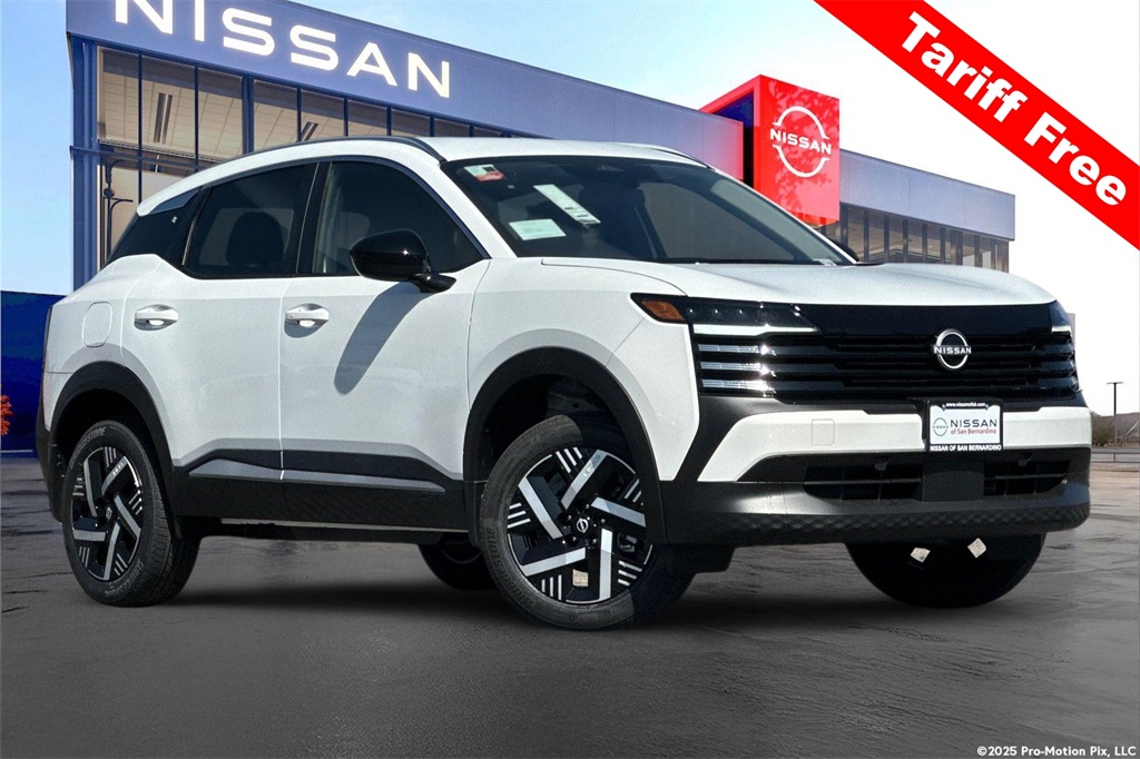 2026 Nissan KICKS SV's photo