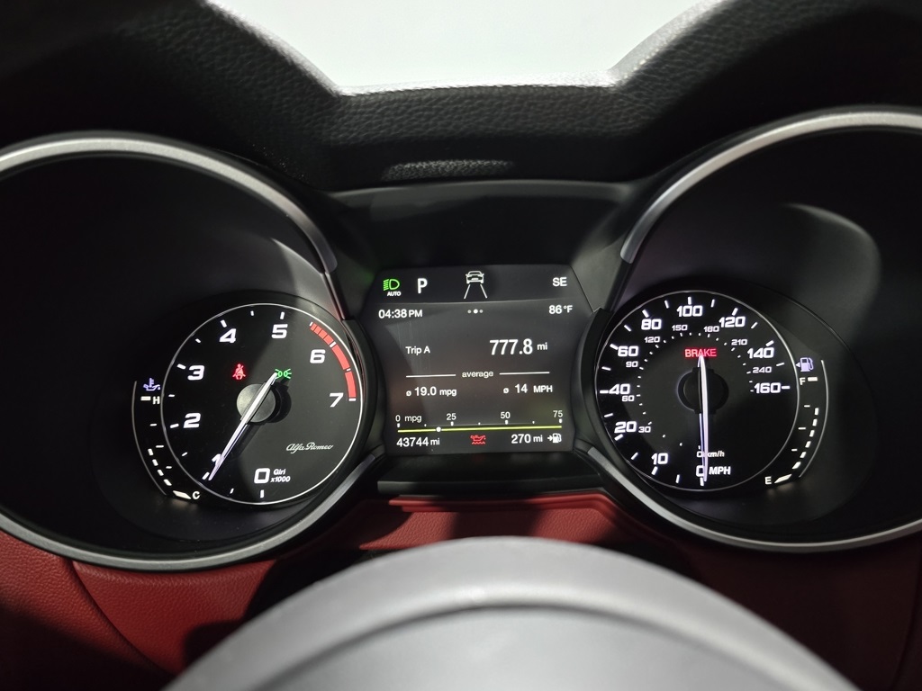 Thumbnail: 2019 Alfa Romeo Stelvio - 18
