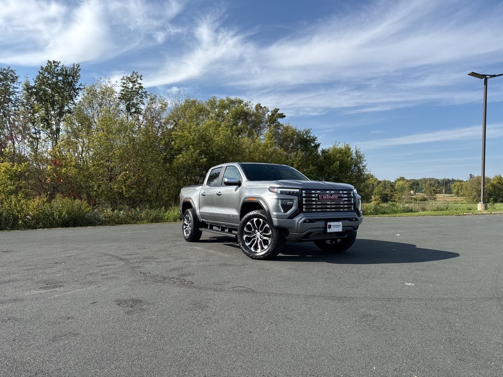 2023 GMC Canyon