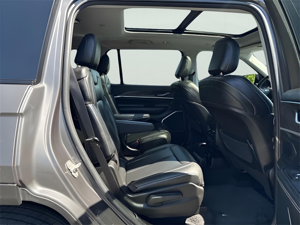 2021 Jeep Grand Cherokee L