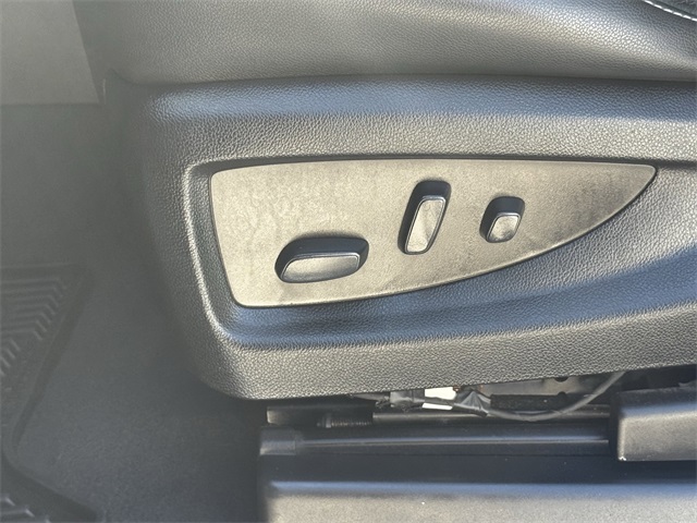 2018 GMC Sierra 1500 SLT White at Autostrade