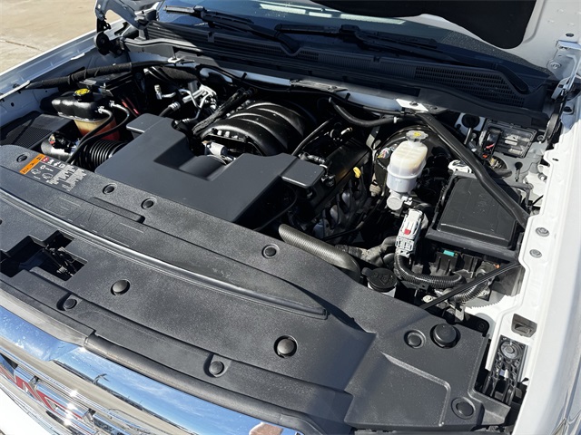 2018 GMC Sierra 1500 SLT White at Autostrade