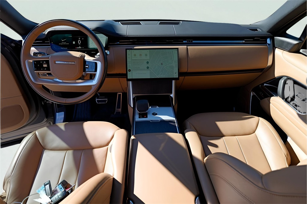 Used Car 2025 Land Rover Range Rover  Se For Sale Under $140,000 In Austin, Texas