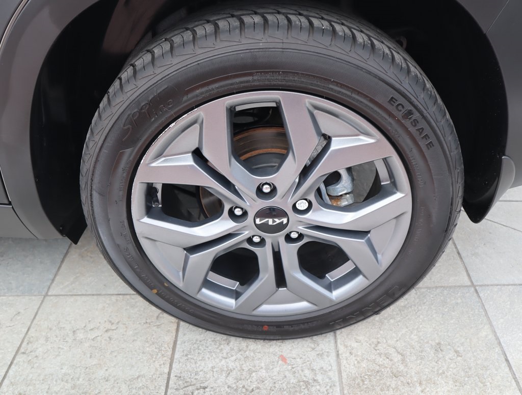 Thumbnail: 2024 Kia Seltos - 10