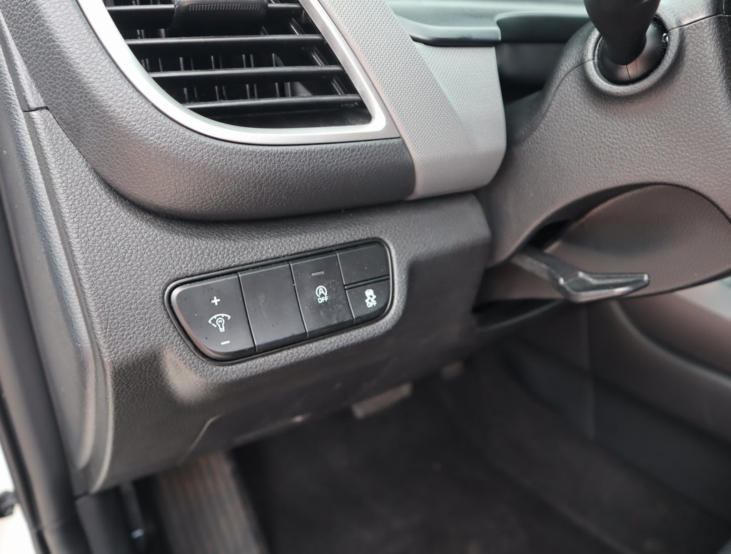 Thumbnail: 2024 Kia Seltos - 29