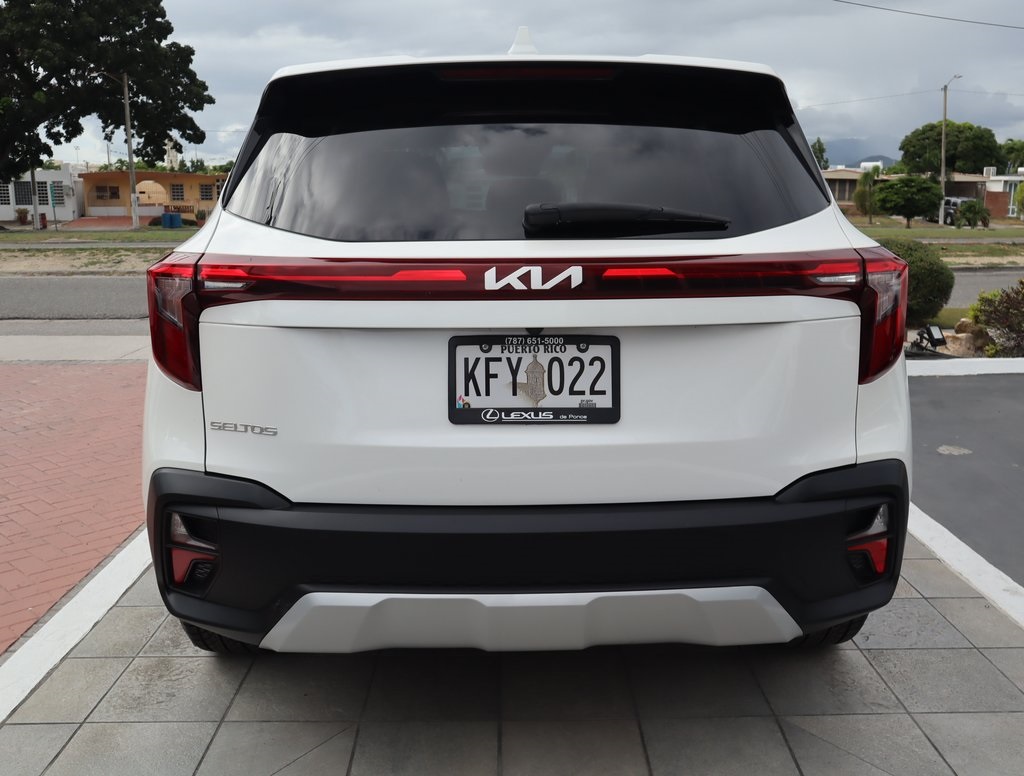 Thumbnail: 2024 Kia Seltos - 6