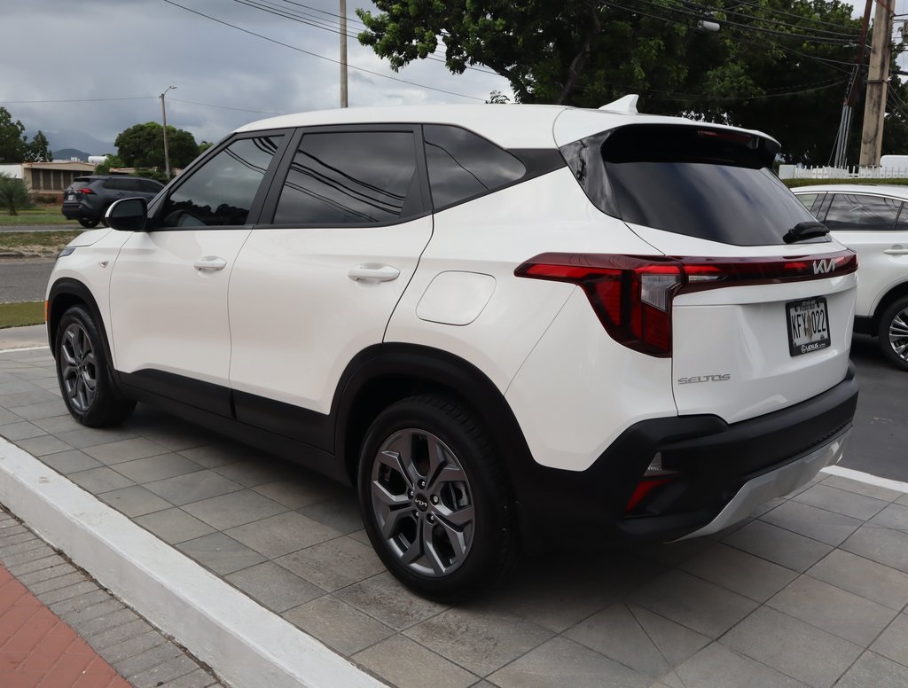 Thumbnail: 2024 Kia Seltos - 7