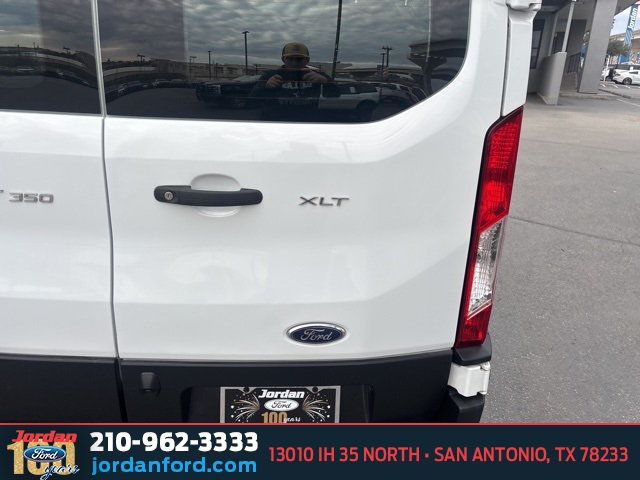 Used Car 2022 Ford Transit-350  Xlt For Sale Under $35,000 In San Antonio, Texas
