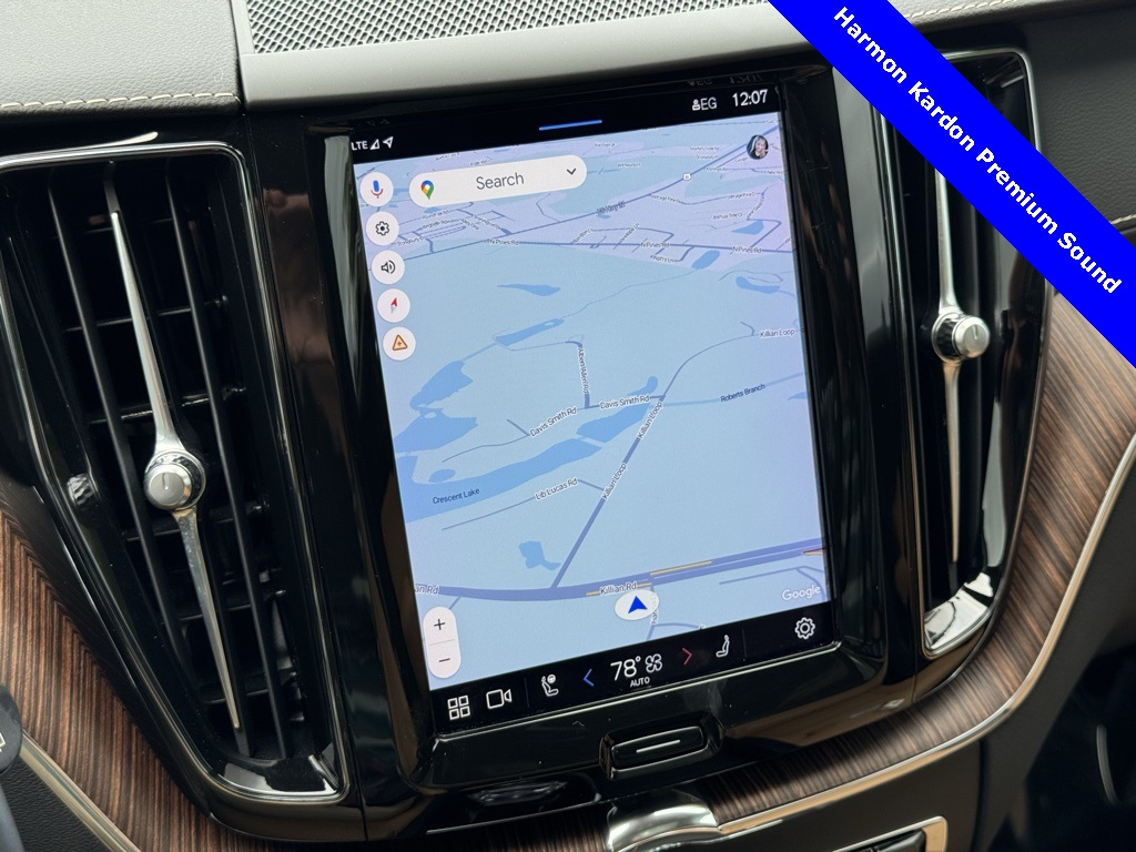 2022 Volvo XC60 Inscription photo 3