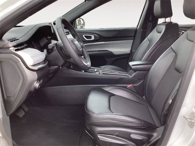 Used Car 2024 Jeep Compass  Latitude For Sale Under $25,000 In San Antonio, Texas