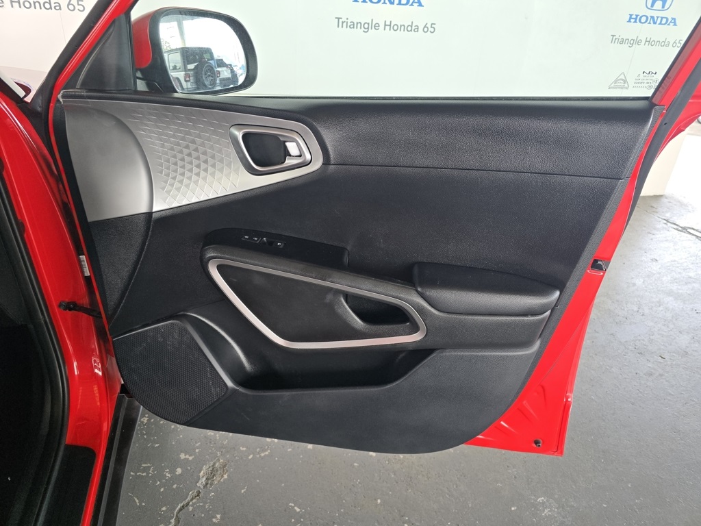 Thumbnail: 2024 Kia Soul - 23