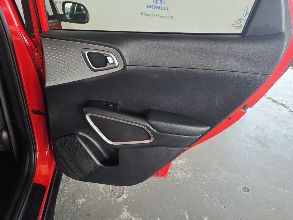 Thumbnail: 2024 Kia Soul - 25