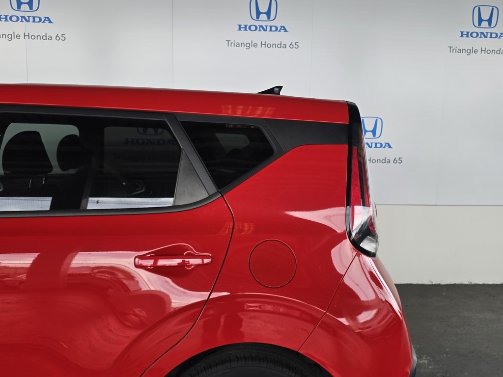 Thumbnail: 2024 Kia Soul - 32