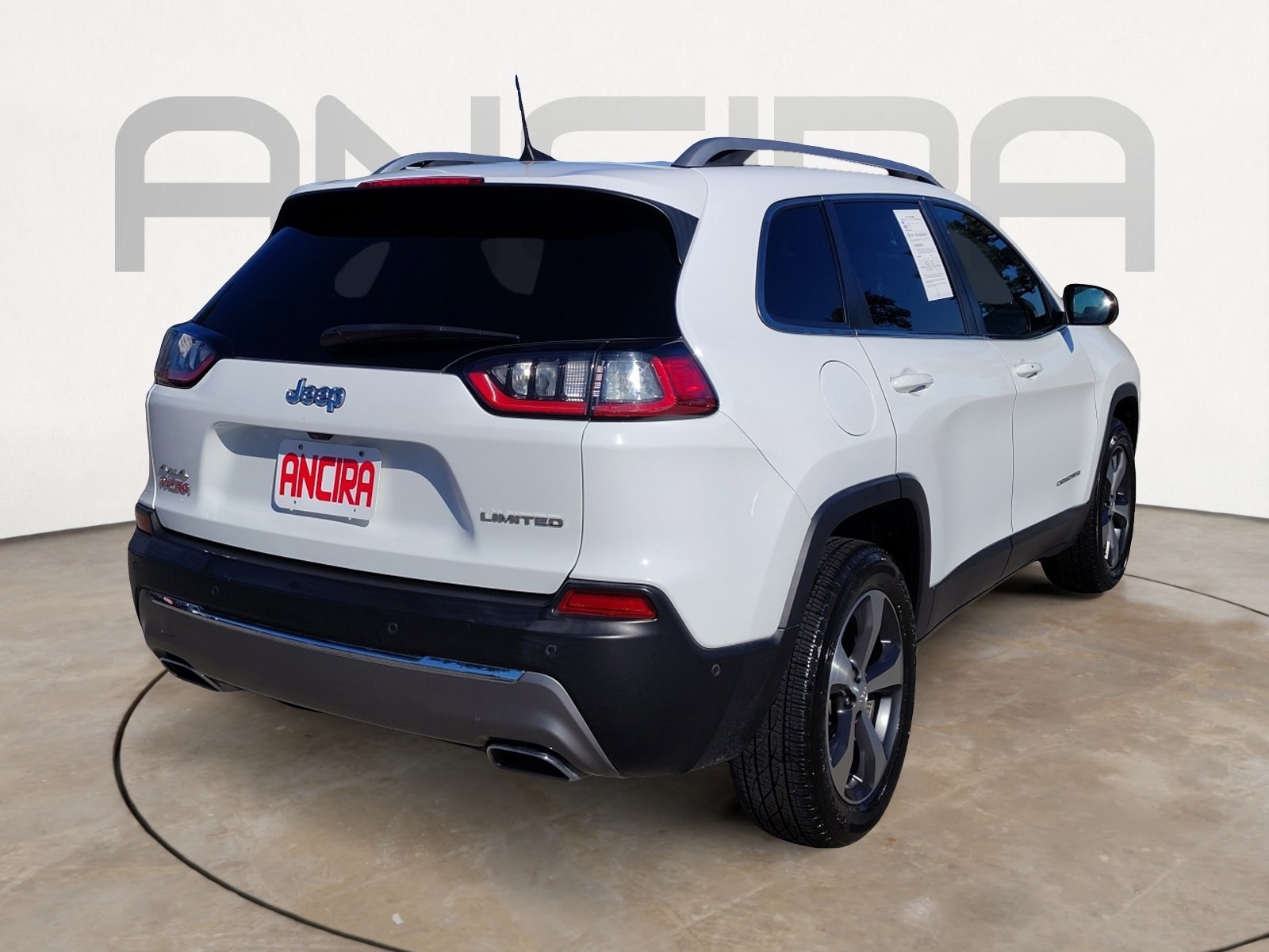 Used Car 2021 Jeep Cherokee  Limited For Sale Under $20,000 In San Antonio, Texas