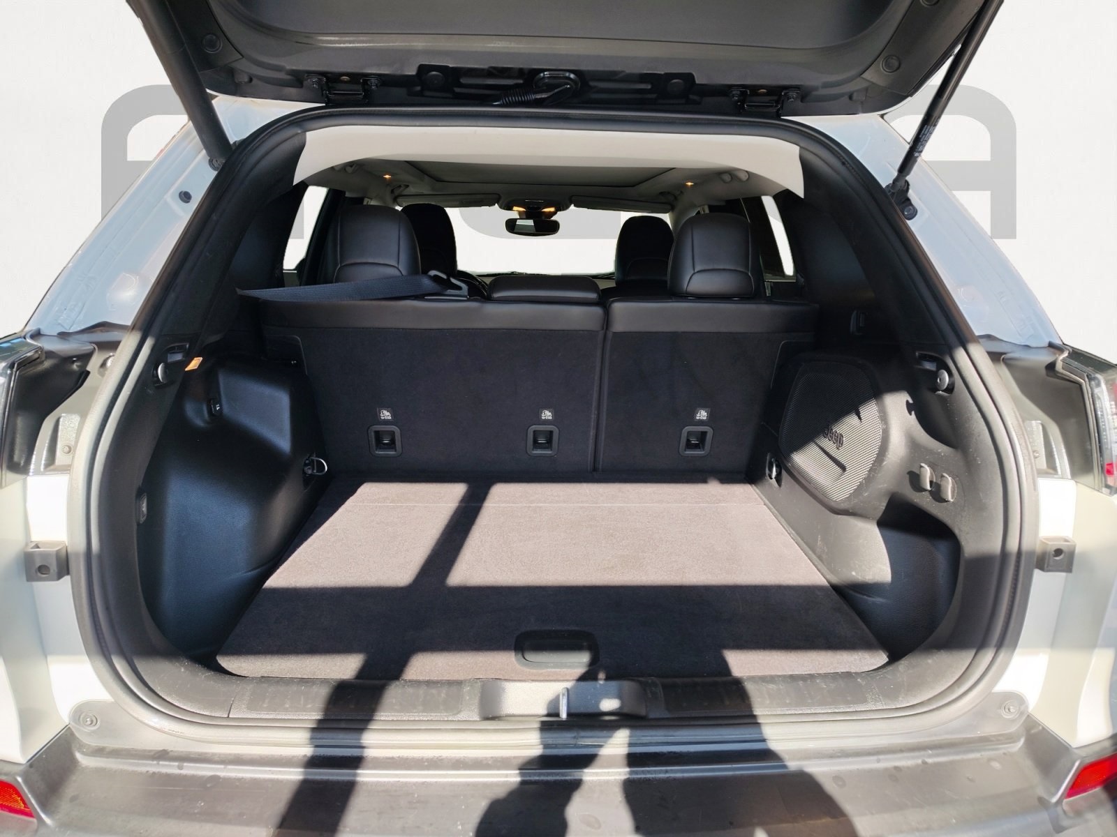 Used Car 2021 Jeep Cherokee  Limited For Sale Under $20,000 In San Antonio, Texas