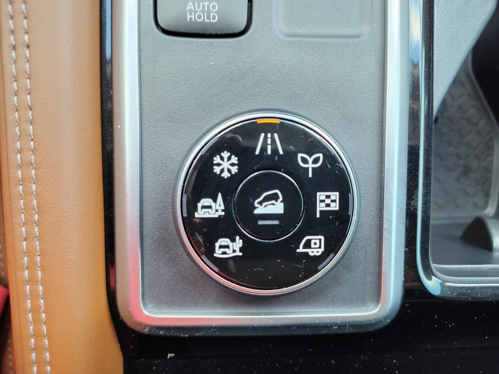 Used Car 2022 Nissan Pathfinder  Platinum For Sale Under $40,000 In San Antonio, Texas