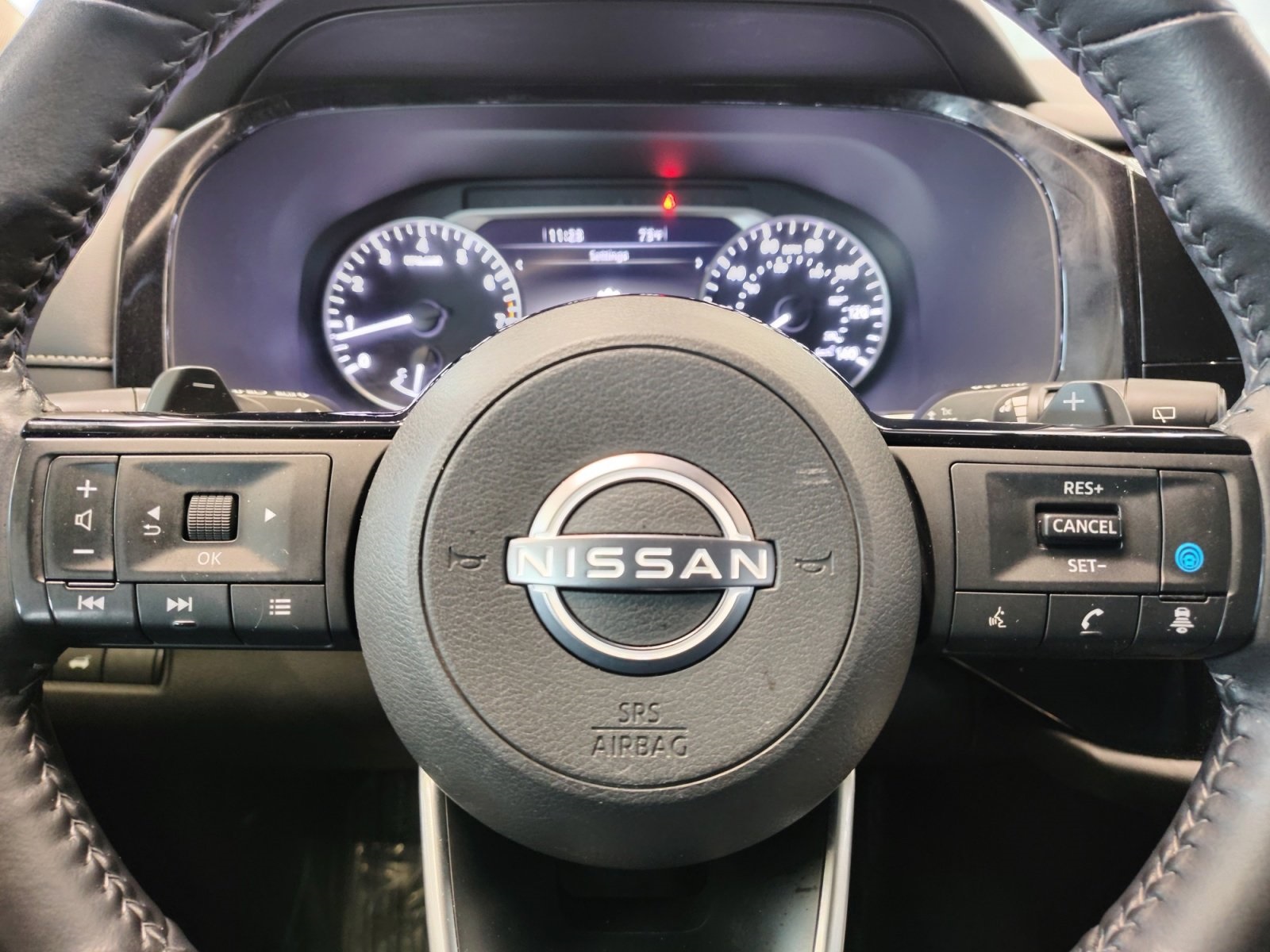 Used Car 2024 Nissan Pathfinder  Sl For Sale Under $35,000 In San Antonio, Texas