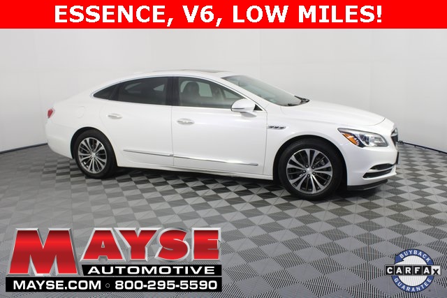2017 Buick LaCrosse Essence FWD