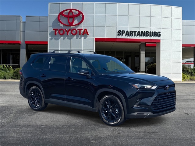 2025 Toyota RAV4 XLE FWD