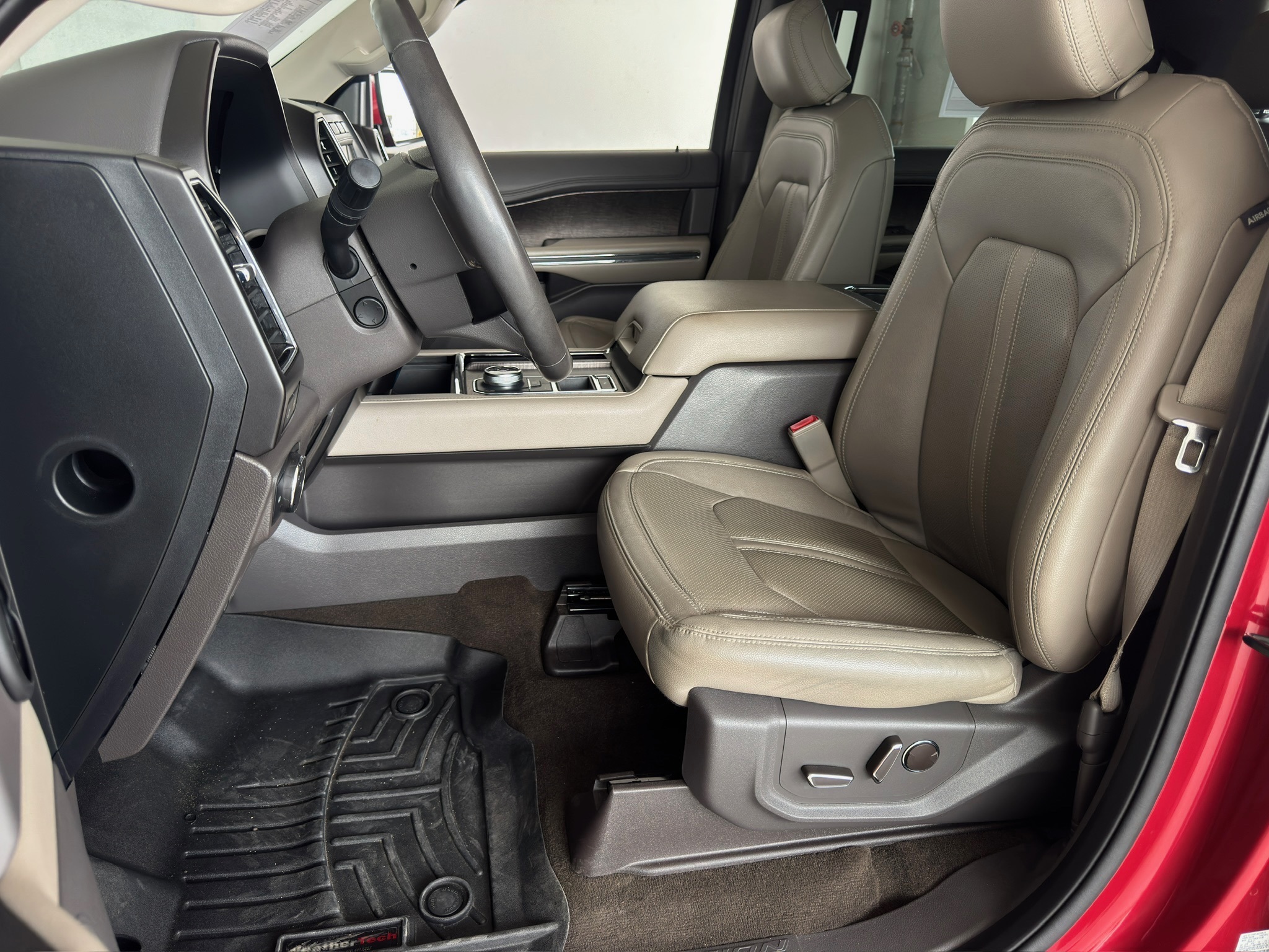 2020 Ford Expedition Limited Red at Bravo Nissan