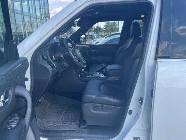 2022 Nissan Armada SL photo 2