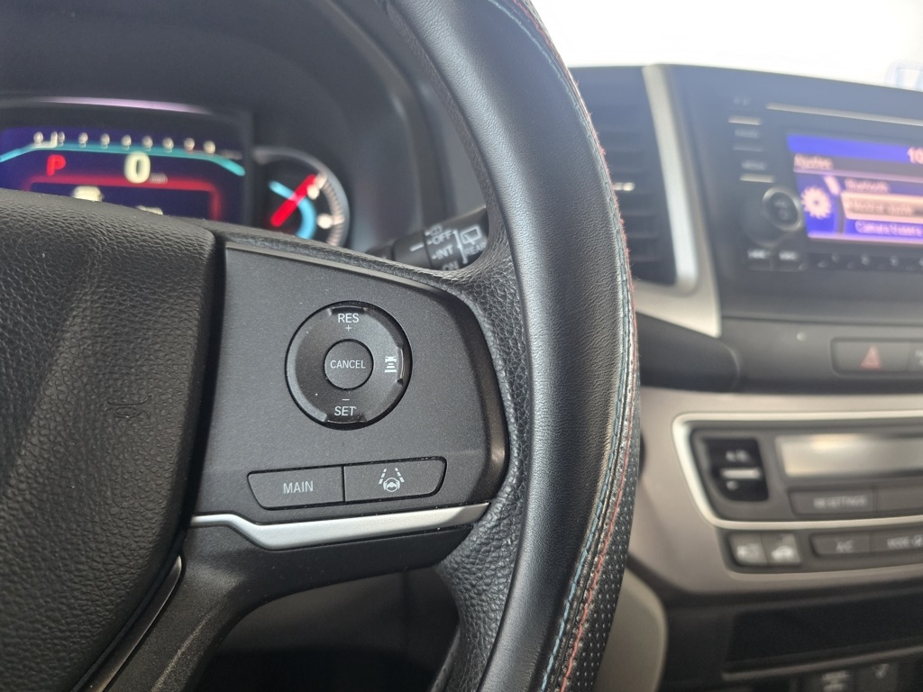 Thumbnail: 2019 Honda Pilot - 18