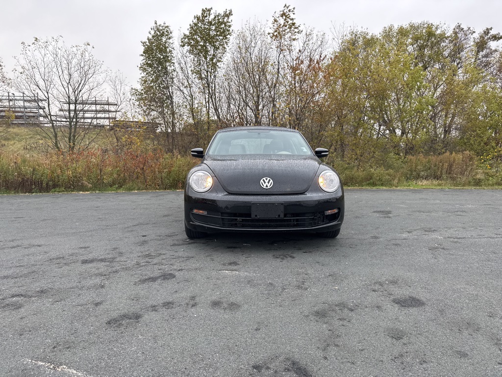Used 2014 Volkswagen Beetle 2.5 with VIN 3VWJX7AT8EM628181 for sale in Zumbrota, Minnesota