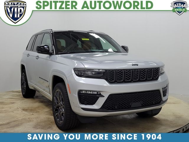 Silver Zynith 2025 Jeep Grand Cherokee Summit 4WD SUV / Crossover Four-Wheel Drive 8-Speed Automatic