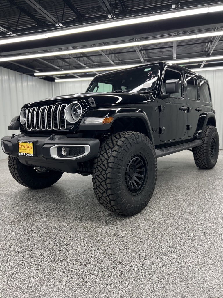2025 Jeep Wrangler Sahara - 6