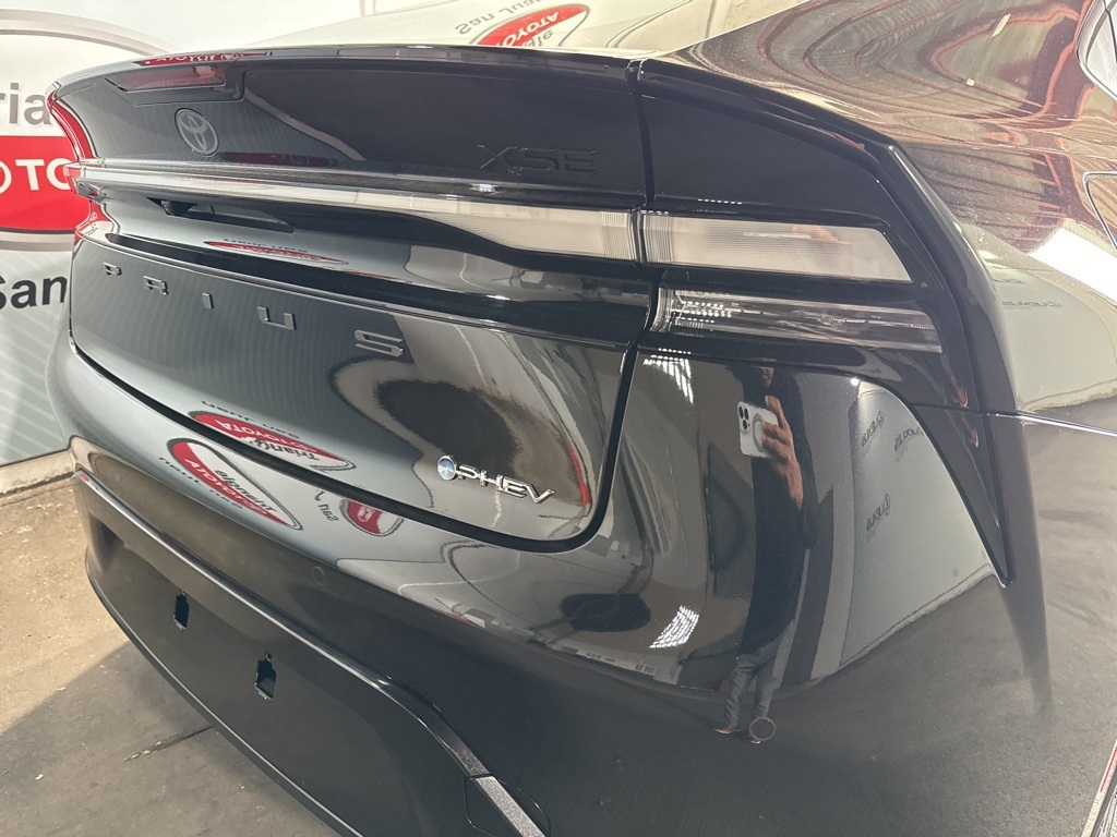 Thumbnail: 2025 Toyota Prius - 14