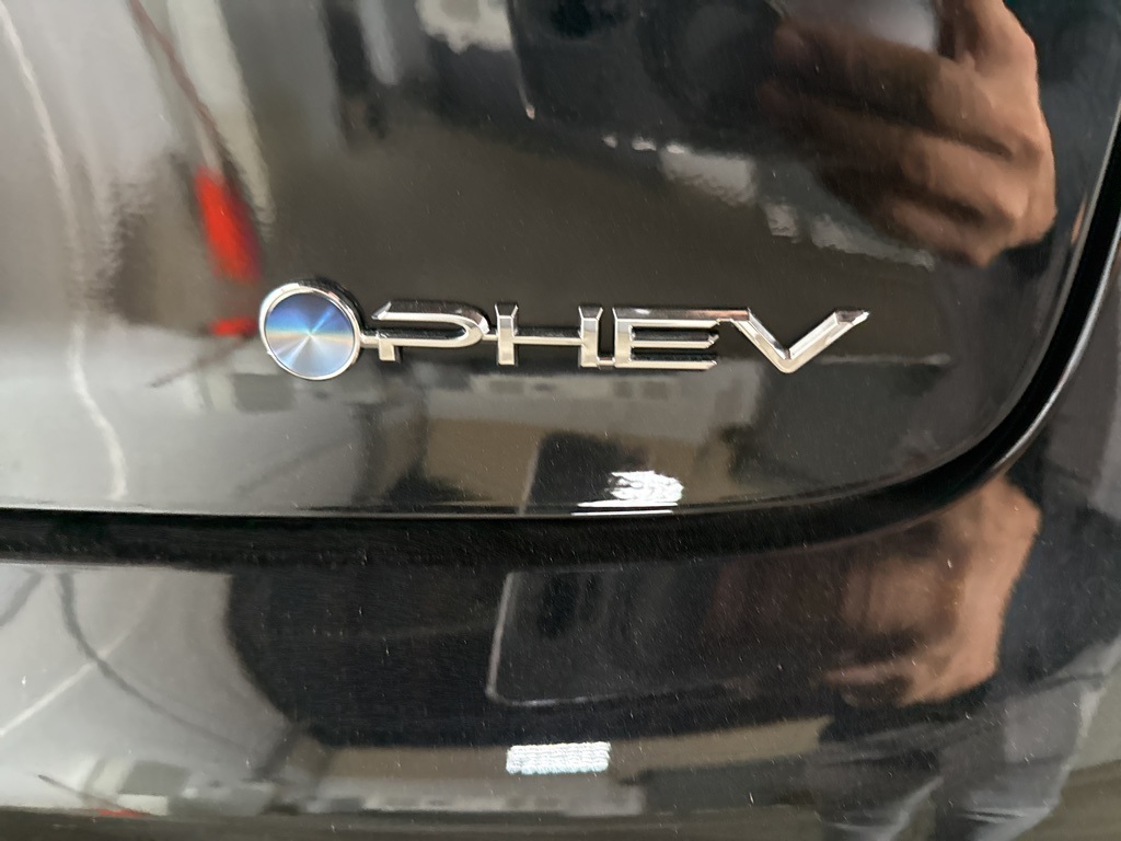 Thumbnail: 2025 Toyota Prius - 17