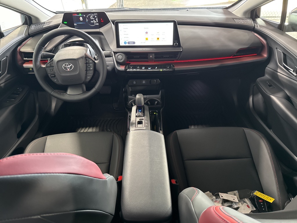 Thumbnail: 2025 Toyota Prius - 27