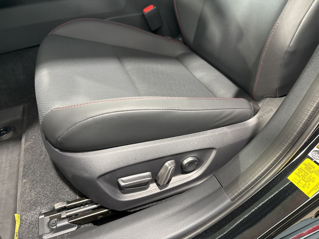 Thumbnail: 2025 Toyota Prius - 30