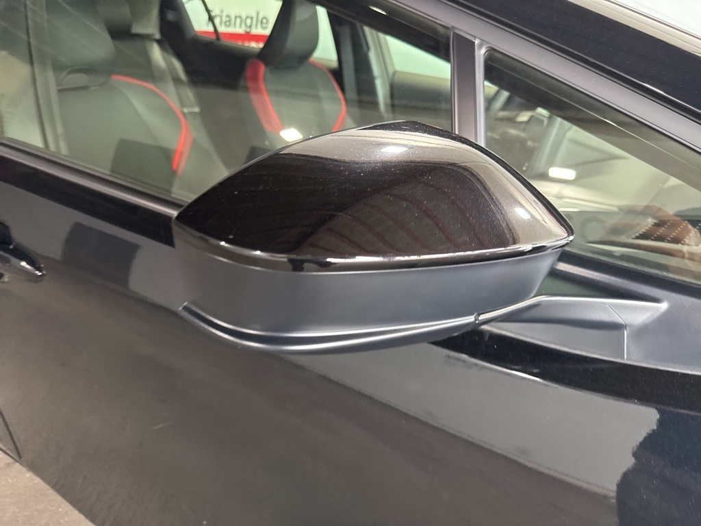 Thumbnail: 2025 Toyota Prius - 8