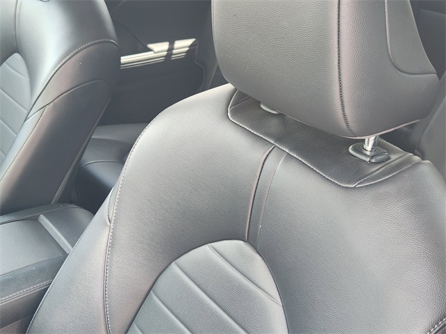 2022 Toyota Highlander XLE photo 16
