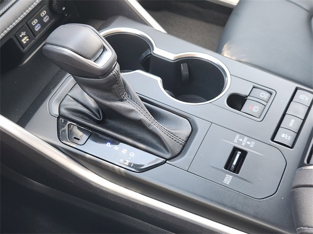 2022 Toyota Highlander XLE photo 21