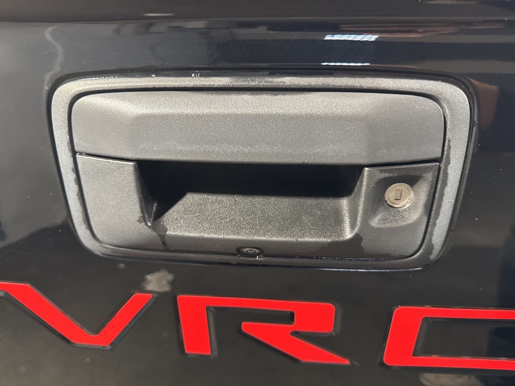 Thumbnail: 2021 Chevrolet Colorado - 24