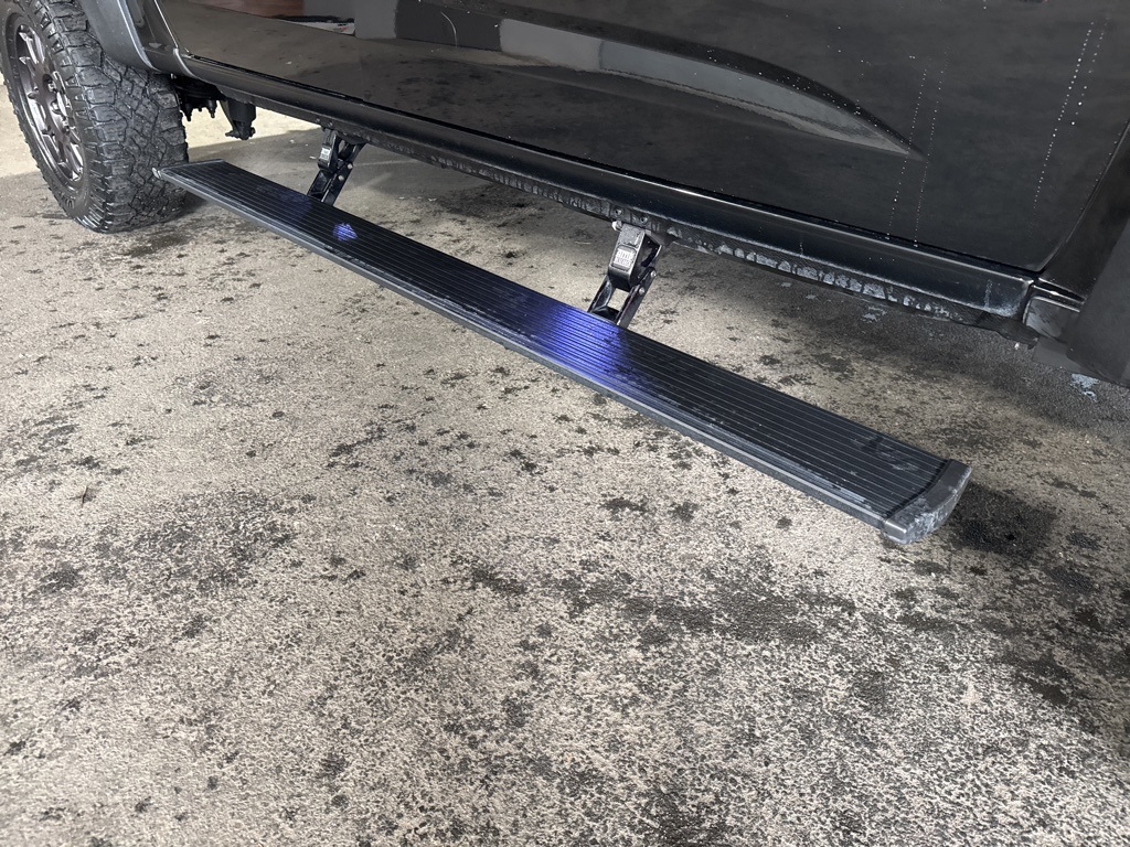 Thumbnail: 2021 Chevrolet Colorado - 9