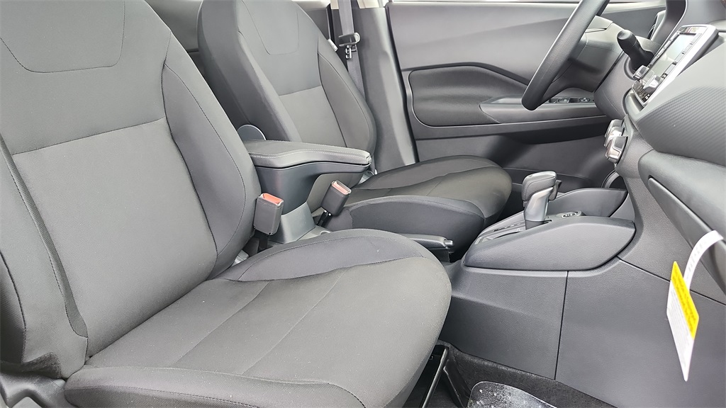 2025 Nissan Kicks Play