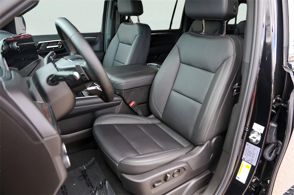 Used Car 2025 Chevrolet Suburban  Z71 For Sale Under $80,000 In Austin, Texas