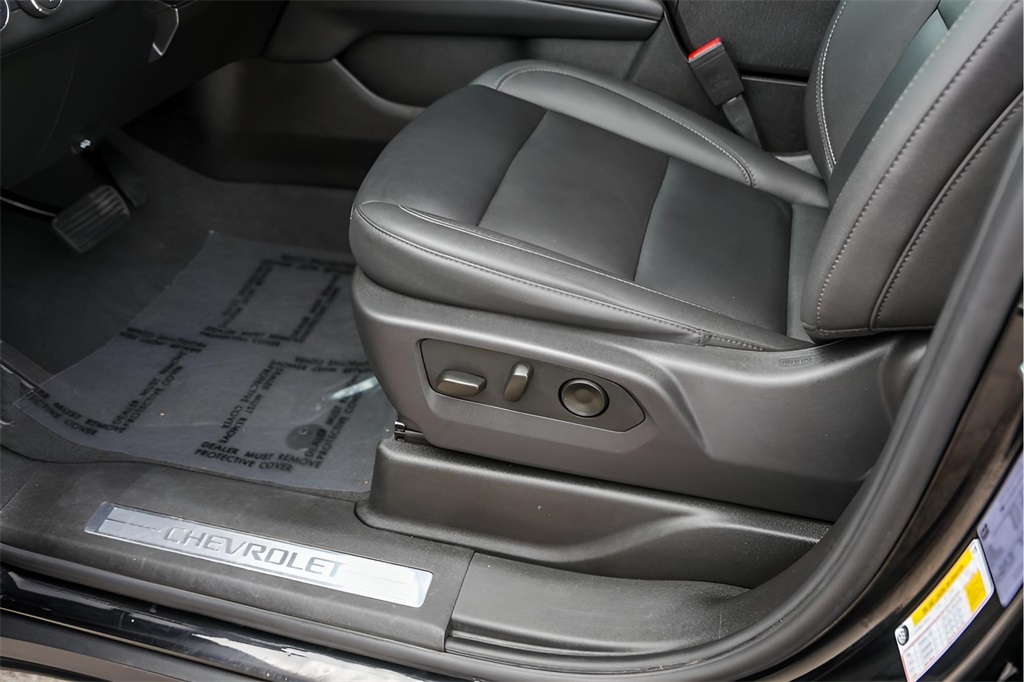 Used Car 2025 Chevrolet Suburban  Z71 For Sale Under $80,000 In Austin, Texas