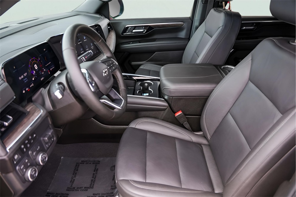 Used Car 2025 Chevrolet Suburban  Z71 For Sale Under $80,000 In Austin, Texas