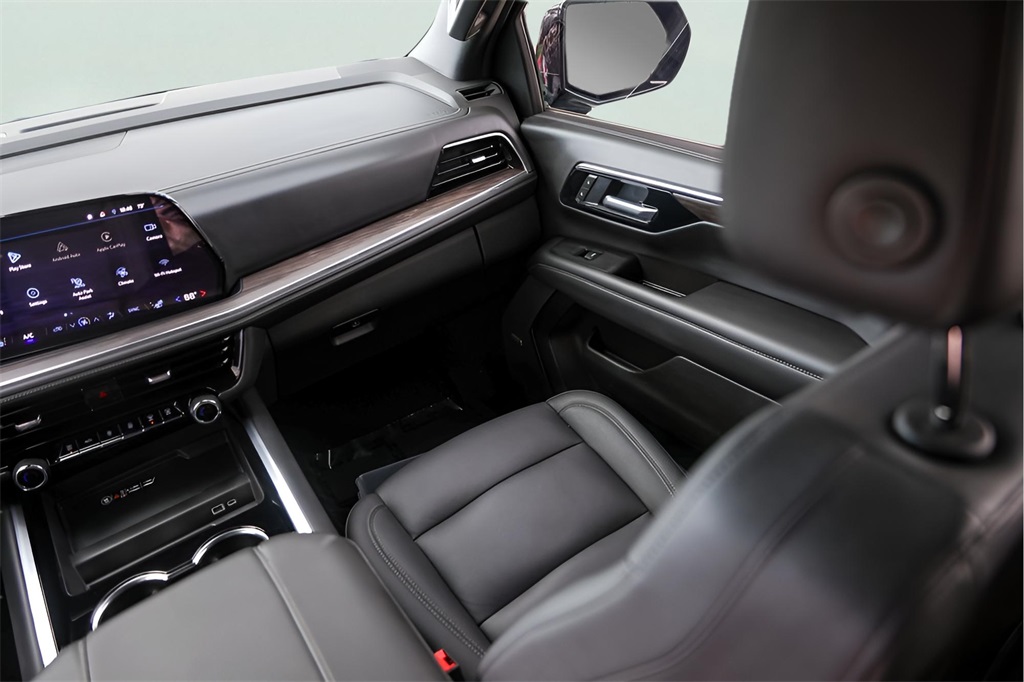 Used Car 2025 Chevrolet Suburban  Z71 For Sale Under $80,000 In Austin, Texas